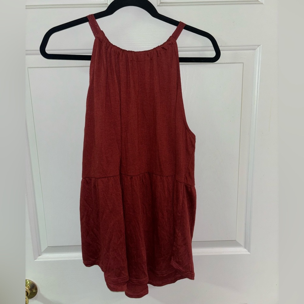 Maurice’s tank top